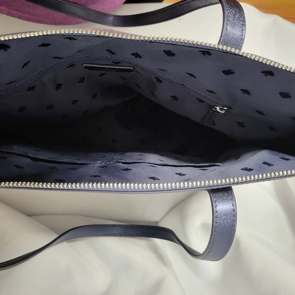 LIKE NEW Kate Spade Lola Glitter Shoulder Tote Bag-Giftable! - Picture 2 of 2